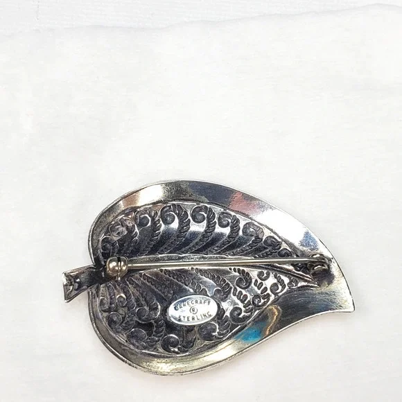 Vintage Danecraft Ornate Sterling Silver Signed Leaf Brooch - Picture 6 of 13